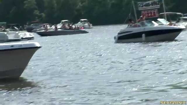 Sizzling Cowgirl in Bikini Gets Pussy Licked During Hot Boat Ride Adventure