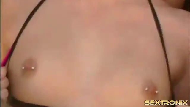 Natural Tits at Topless Beach Caught Candidly by Amateur Cameraman