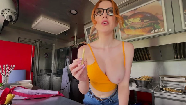 Coworker Fucks Scarlett Jones Hard Until She Moans Loudly