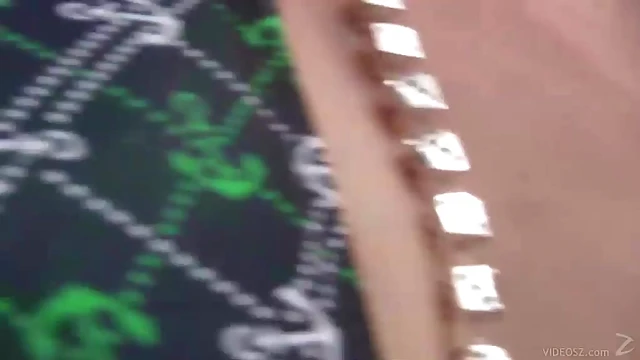 Beach Reality Video Shows Girl Grinding Her Booty Against Guy’s Cock