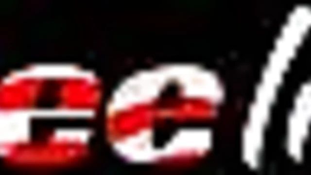 Passionate Duo Enjoys Forbidden Pleasure Inside Public Dressing Room