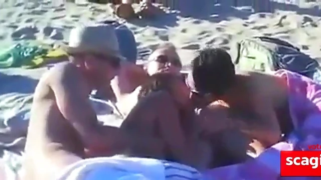 Sizzling Beach Sex Awaits – Join Now For Unforgettable Pleasure Moments!