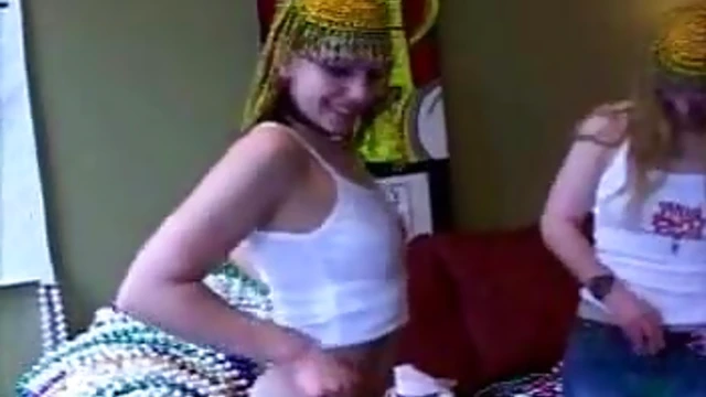 Sexy Babes Show Off Their Boobs Boldly While Flashing Public Spaces Live