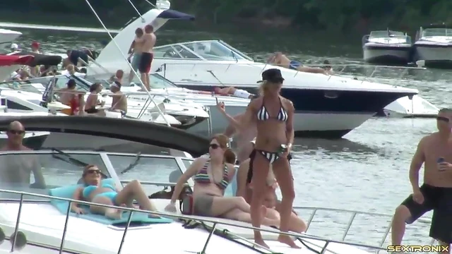 Amateur Flashers Party Wildly on Lake Boat in Hot Bikinis