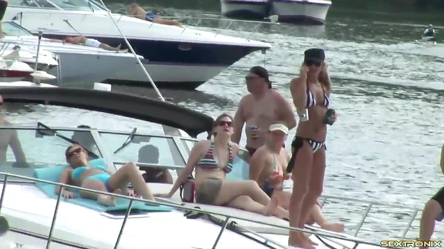 Amateur Flashers Party Wildly on Lake Boat in Hot Bikinis