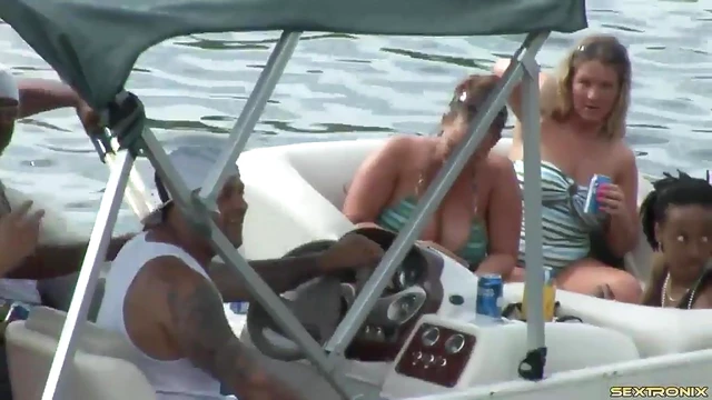 Amateur Flashers Party Wildly on Lake Boat in Hot Bikinis