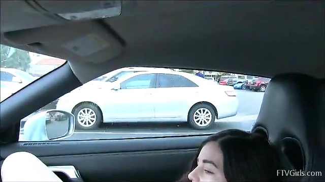 Sultry Brunette Uses Banana Toy for Hot Solo Play In Her Car Ride