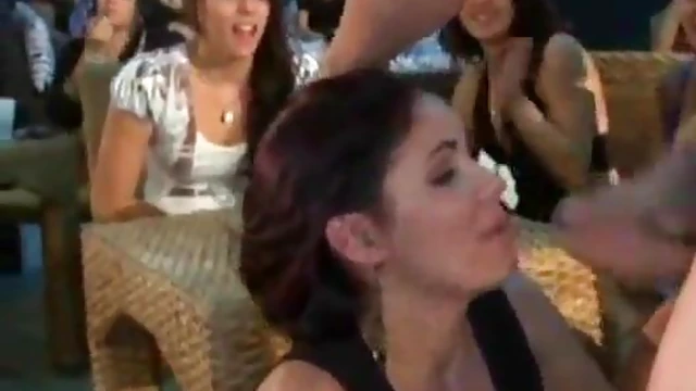 Sexy Babes Devour Naked Stripper’s Dick at Steamy Orgy Bash