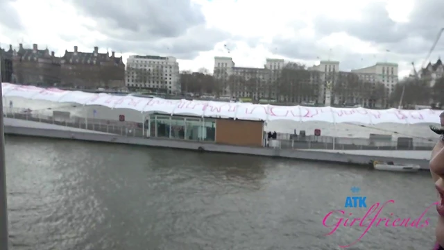 Sexy Blonde Girlfriend Paris White Loves Exploring New Places Together