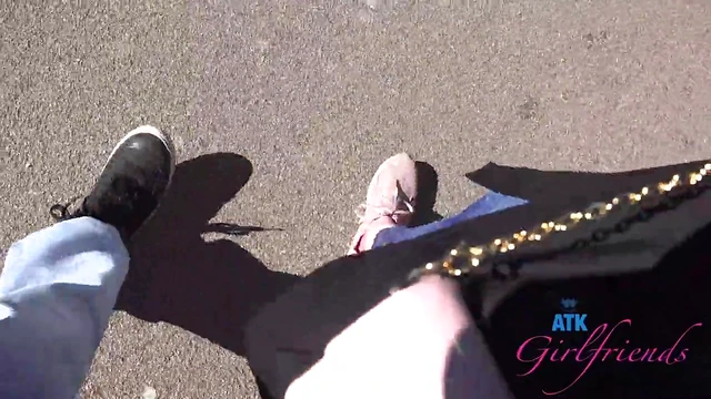 Sexy Blonde Girlfriend Paris White Loves Exploring New Places Together