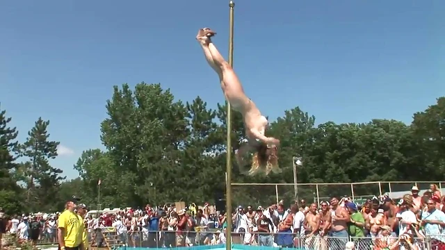Long-haired Cowgirls in Heels Deliver Wild Outdoor Performance Delightfully