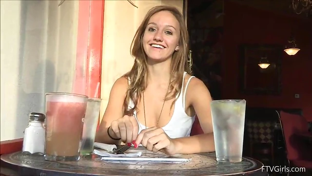 Sizzling Summer Shows Off Her Skills With Public Fingering Pleasure Showdown