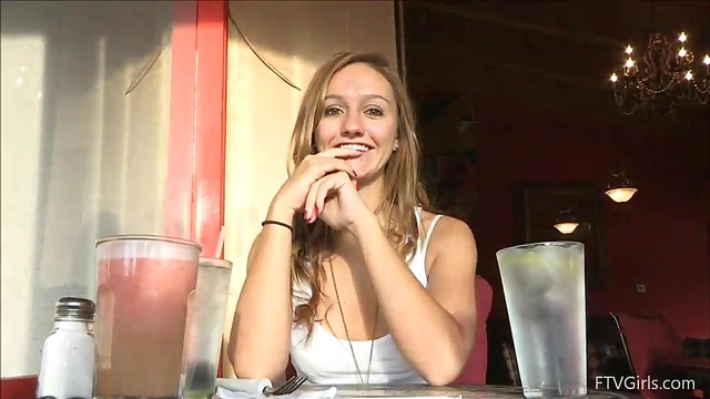 Sizzling Summer Shows Off Her Skills With Public Fingering Pleasure Showdown