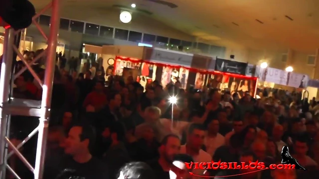 Aleria & Ainhoa Blue Hotly Fuck Each Other Onscreen in Porn Band Showdown