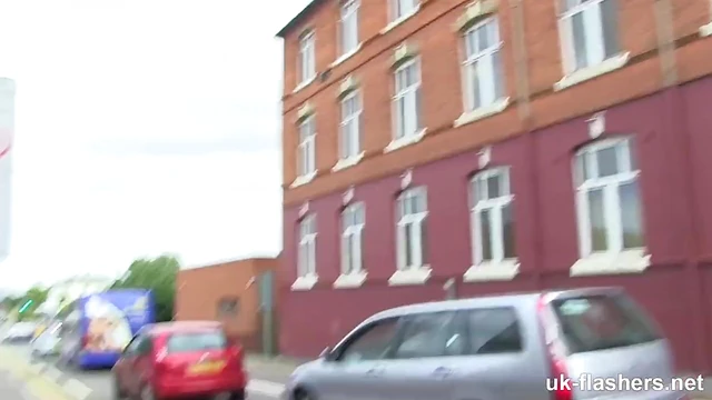 Outdoor Solo Pleasure: Hanna Shaw Fingers Her Juicy Pussy Blissfully