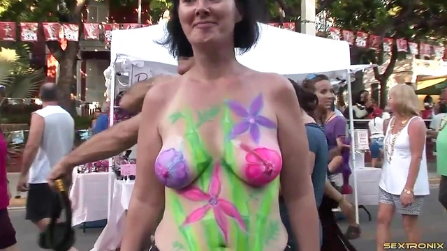 Sexy Topless Amateurs Flaunt Their Curves at Erotic Body Paint Party