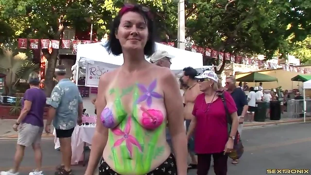 Sexy Topless Amateurs Flaunt Their Curves at Erotic Body Paint Party