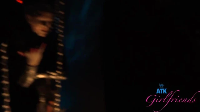 Cute Amateur Chloe Gets Fingered Publicly, Hot Hidden Camera Action