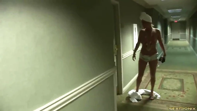 Curvy Cowgirl Shows Off Her Big Tits Post-Street Party Temptation