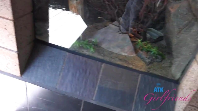 Blonde Beauty Lily Adams Drops Jeans for Sultry Masturbation Showdown