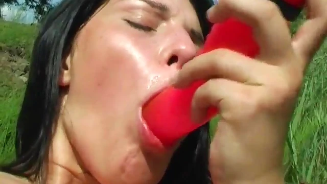 Teen With Big Tits & Puffy Nipples Enjoys Solo Outdoor Toy Action Delightfully