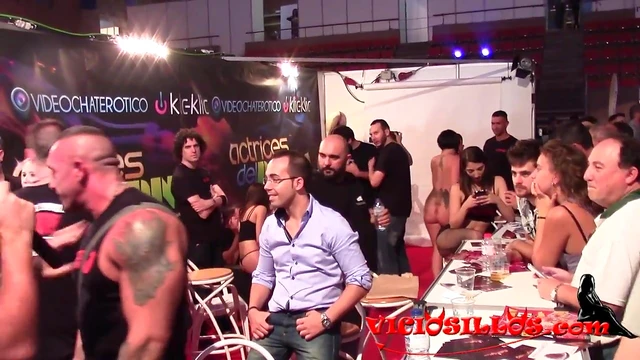 Soraya Wells & Amador Xtreme Share Explosive Sex Showdown Live On Stage