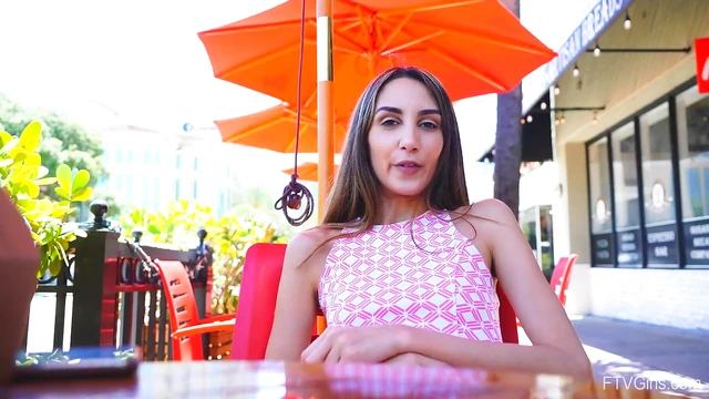 Natalia's Amateur Pussy Stories Ignite Orgasmic Desire and Passion