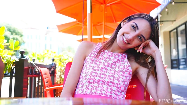 Natalia's Amateur Pussy Stories Ignite Orgasmic Desire and Passion