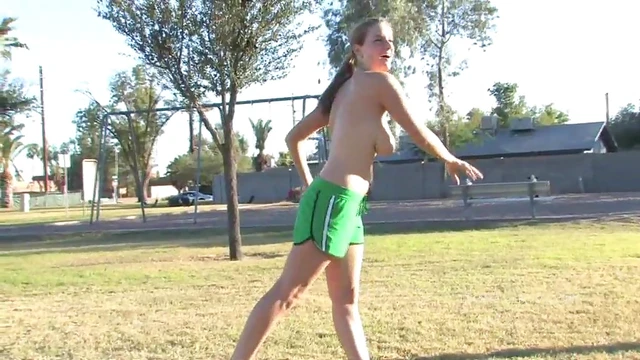 Topless Sporty Babe Shows Off Her Skills On Busy Basketball Court