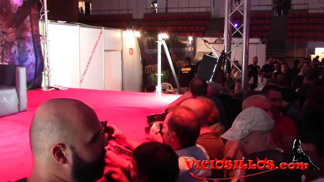 Passionate Soraya Wells Fucks Hard With Amador Xtreme at SEB 2015 Event