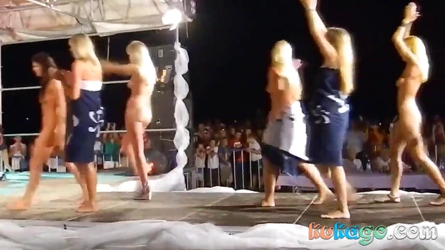 Sexy Dancers Perform Explicit Erotic Show Onstage