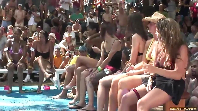 Passionate Porn Stars Enjoy Steamy Outdoor Sex Party Under The Sunlight