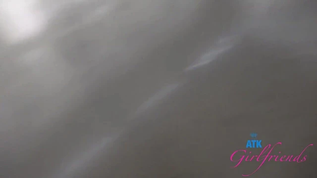 Imani Valor Moans Loudly As She Gets Fingered Publicly – POV Thrill