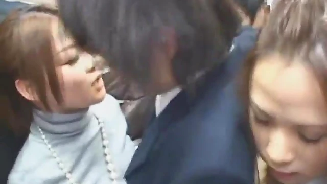 Sizzling Upskirt Peek at Busty Japanese Babe in Busy Bustling Bus