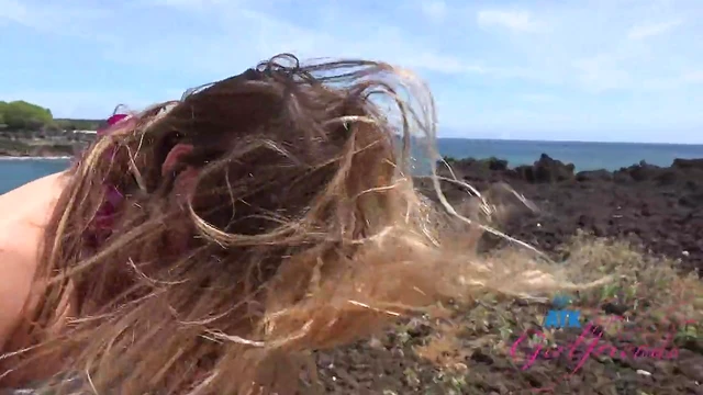 Sexy Beach Encounter: Sweet Chick Summer Vixen Tempts Her Boyfriend with Desire