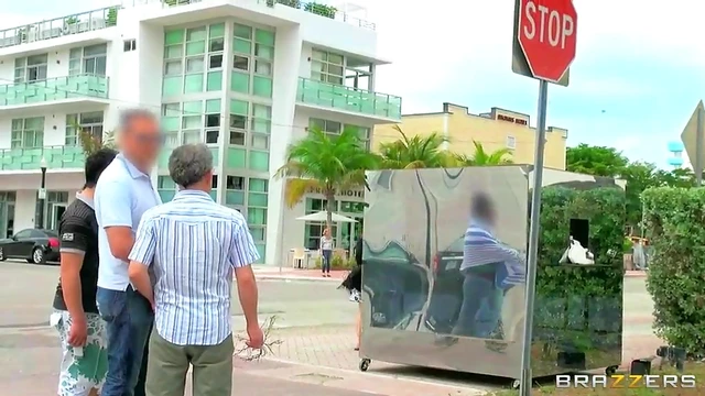 Sizzling Alexis Monroe Gets Her Vag Pounded From Behind in Steamy Reality Clip