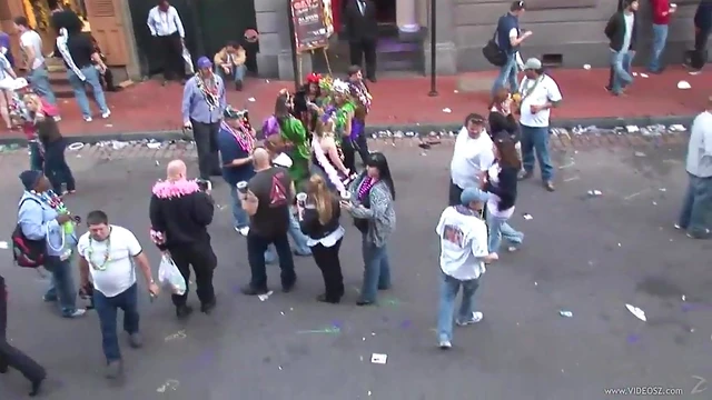 Adventurous Chicks Boldly Lose Their Bras in Public Spaces for Thrills