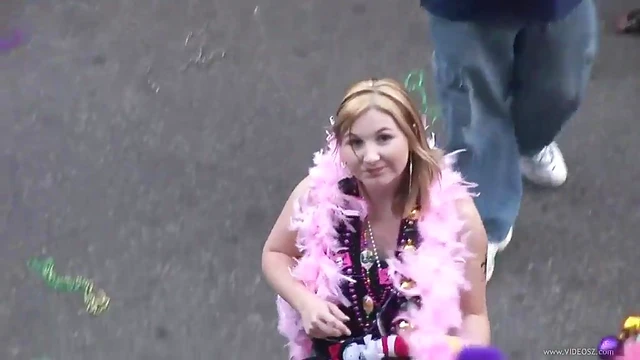 Adventurous Chicks Boldly Lose Their Bras in Public Spaces for Thrills