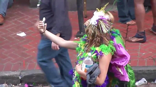 Adventurous Chicks Boldly Lose Their Bras in Public Spaces for Thrills