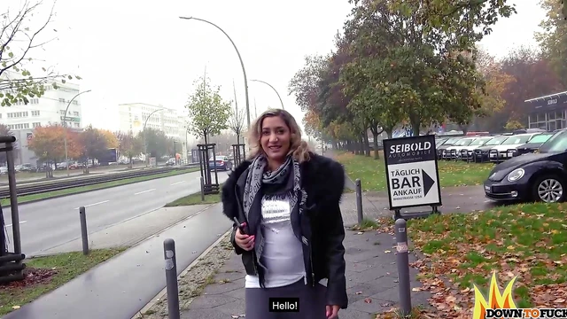 Danka Diamond Gives Sensual Blowjob Outdoors in Homemade Video