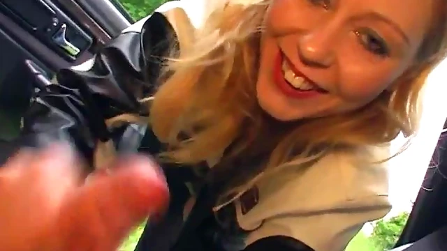 Relaxing Blowjob After Cold Beer Brings Ultimate Relief Tonight