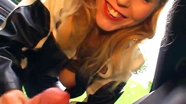 Relaxing Blowjob After Cold Beer Brings Ultimate Relief Tonight