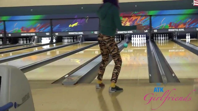 Sexy Purple-Haired Girlfriend Lily Adams Loves Posing Naughty Pics