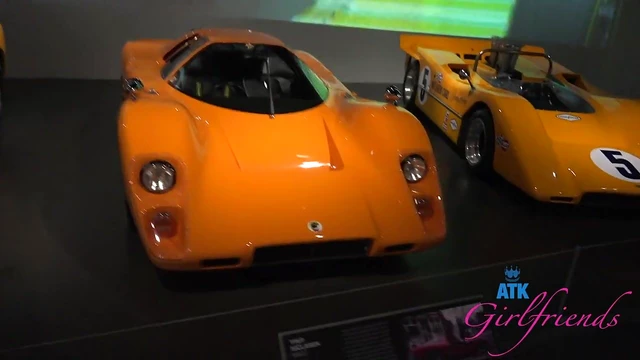 Hot Amateur Amber Teases Publicly Before Sultry Private Fuck