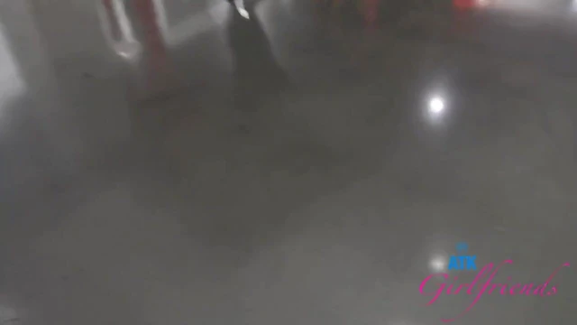 Gia DiBella Seduces Mechanic Amidst Vintage Cars for Steamy Sex Encounter