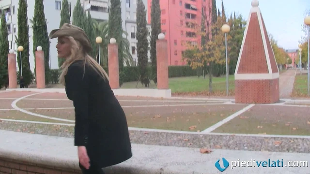 Christelle Shows Her Feet Outdoors for Steamy Foot Fetish Fantasy