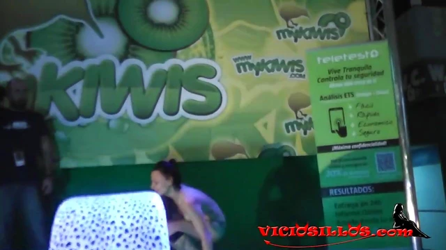 Kiara's Sultry Pole Dance Performance Steals the Show at SEM 2015