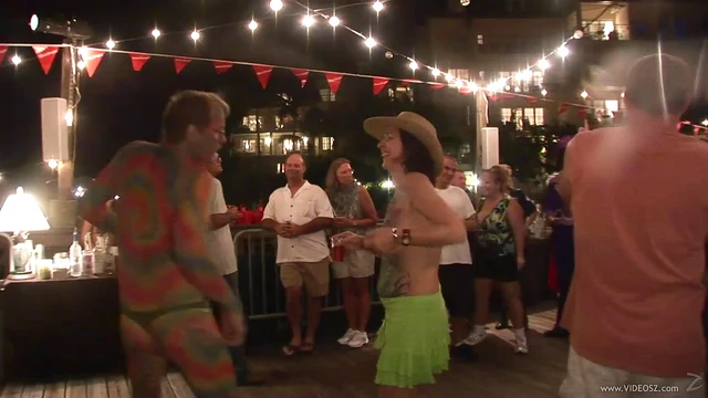 Outdoor Orgy Adventure: Hot Group Fuck under Starlit Skies