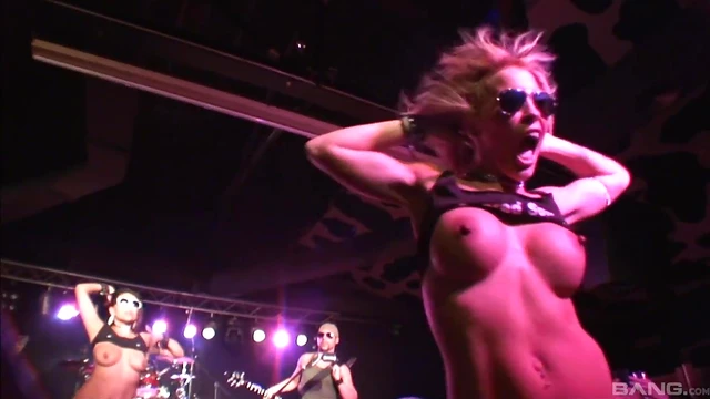 Hot Porn Stars Take Lucky Amateur Guys Onstage for Steamy Sex Showdown