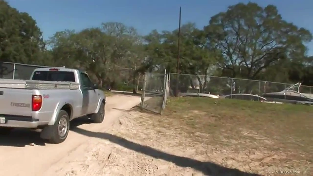 Sultry Babe Flashes Sexy Bikini Body Craving Public Attention And Desire